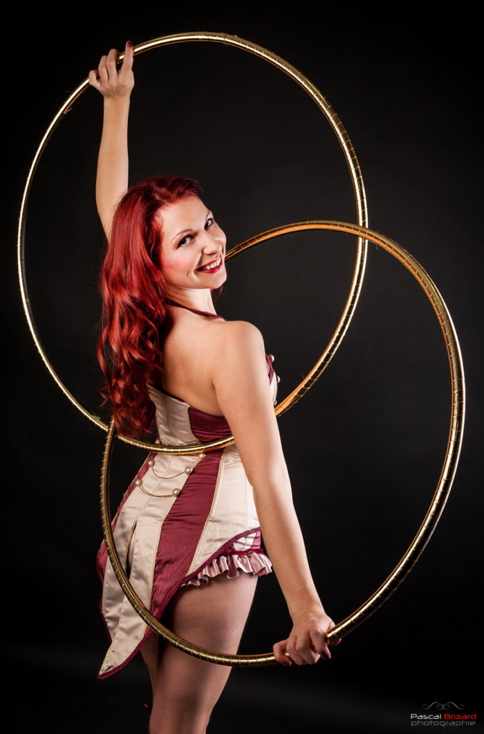 Lila Chupa-Hoops